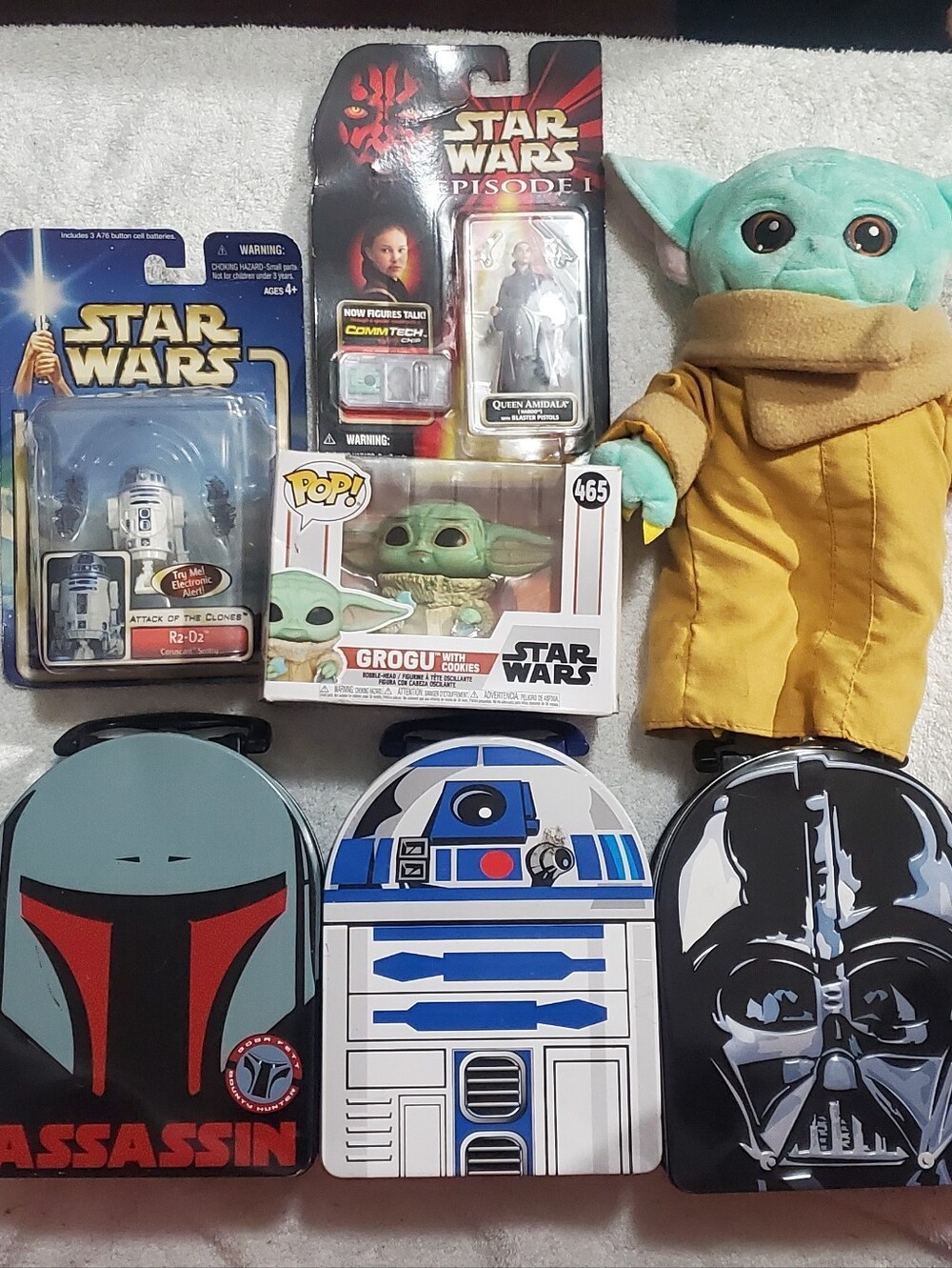 Star Wars Kids Toy Bundle – Grogu Plush, R2-D2 Figures & Character Lunchboxes